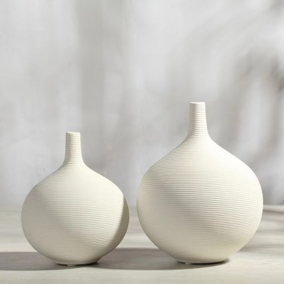 White ceramic vase, D15xH19cm