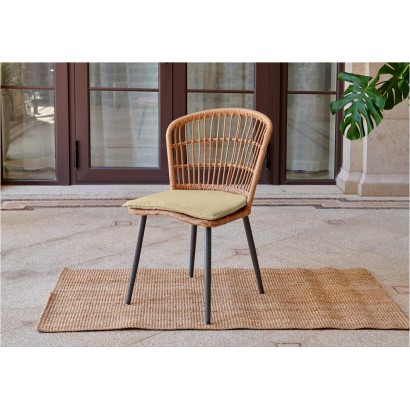 Natural resin garden chair...