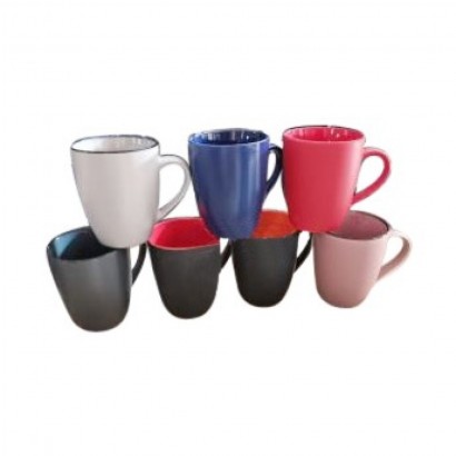 Set of 7 plain ceram mugs...