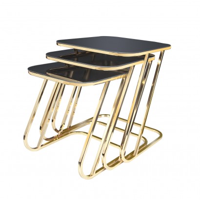 Set of 3 nesting tables...